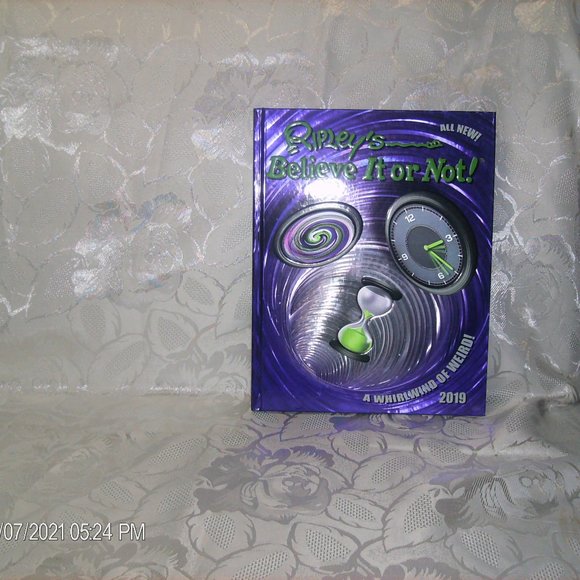 Ripley's Believe it or not 2019 Hardcover - Picture 1 of 12